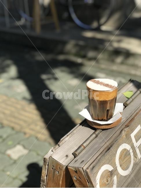 커피,비엔나커피,크림라떼,아인슈페너,coffee,음료수,drink,beverage,커피,카페,coffee,cafe
