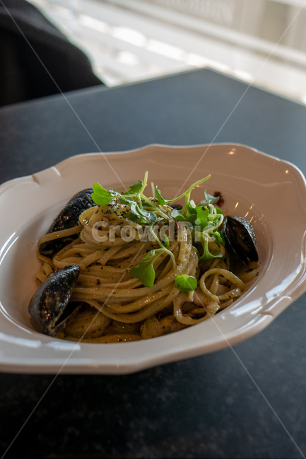 바질페스토,파스타,스파게티,바질페스토파스타,pasta,basil,basilpestopasta,바질,홍합,바질페스토스파게티,음식,식재료,요리,food,cook,meal,dishes,food reserves,면류,면요리,noodles,양식,서양음식,서양요리,western food,western dishes,western meal,western cook