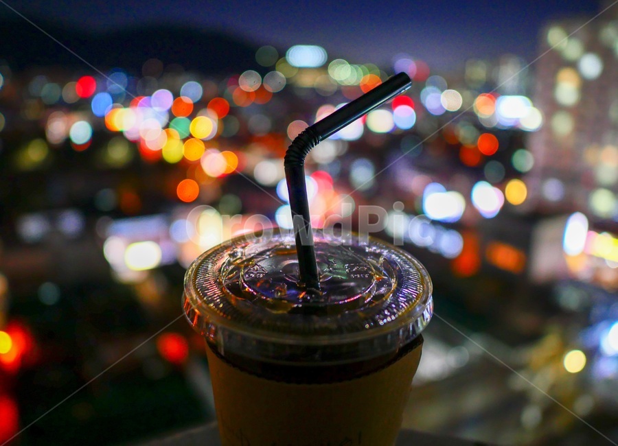 보케,야경,불빛,커피,아메리카노,커피,카페,coffee,cafe
