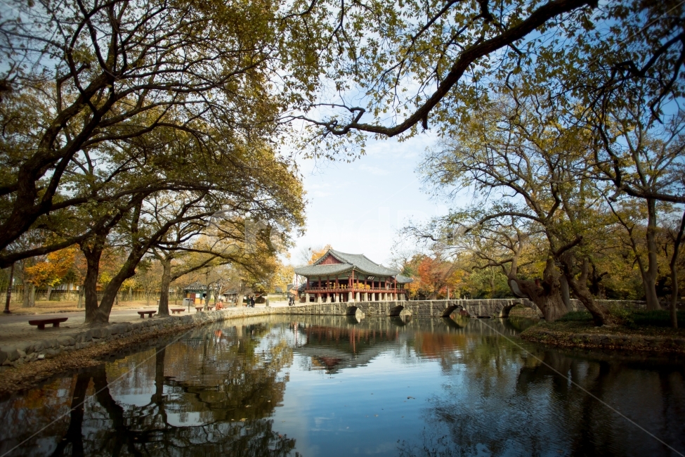 가을,계절,광한루,가을하늘,가을풍경,전라도,남원,가을,계절,fall,autumn,season,한국전통,한국문화,korean traditional,korean culture,랜드마크,landmark,tourist attraction,한국랜드마크,한국관광지,한국명소,korea landmark,korea tourist attraction,water,물,outdoors,옥외,nature,자연
