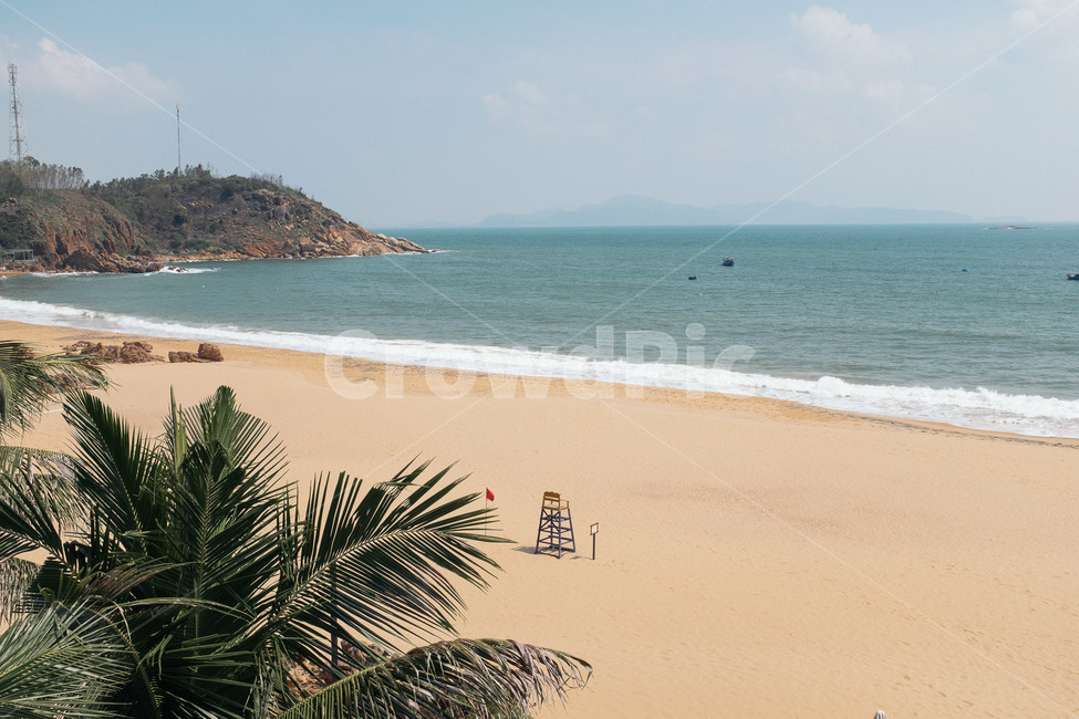 outdoors,바다,ocean,sea,water,바닷가,beach,해수욕장,선베드,sunbed,맑음,일광욕,비치,coast,모래,sand,nature,soil,동남아,해변,바다,beach,sea