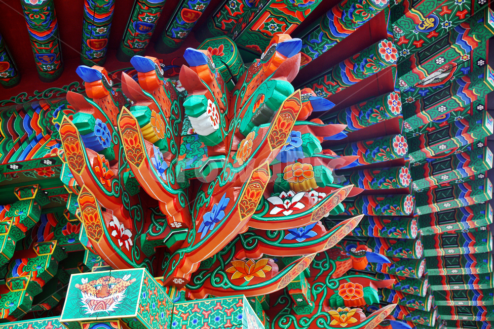출목,귀포,단청,사찰,한옥,전통,오방색,팔작지붕,한국전통,한국문화,korean traditional,korean culture,건축물,건물외관,exterior,building,structure,architecture,construction