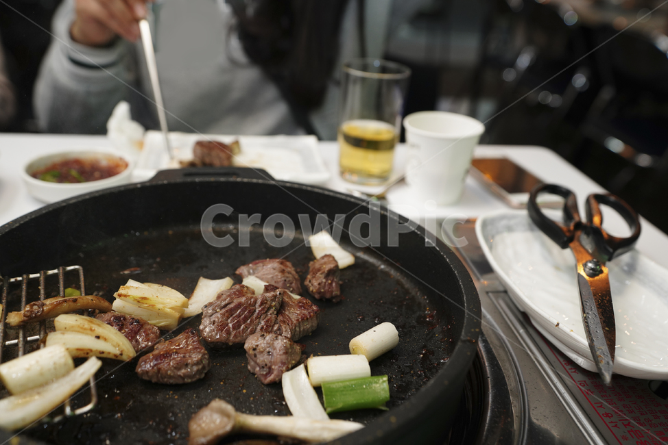 육식,스테이크,고기,등심,음식,안주,먹거리,육류,식사,food,steak,meal,음식,식재료,요리,food,cook,meal,dishes,food reserves,육류,고기,meat