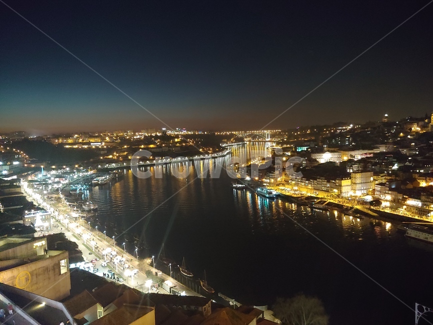 풍경,유럽,포르투갈,포르토,감성사진,porto,따듯함,노을,해질녘,도우강,야경,밤,풍경,nightscape,night,landscape,도시,city,outdoors,옥외,경치,nature,자연,scenery,water,물,aerial view,조감도