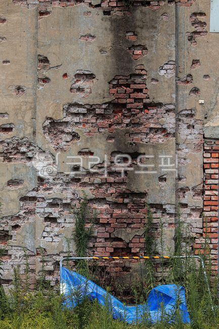 brick, building, 건물, wall, 벽, 사진,이미지,일러스트,캘리그라피 - Title작가