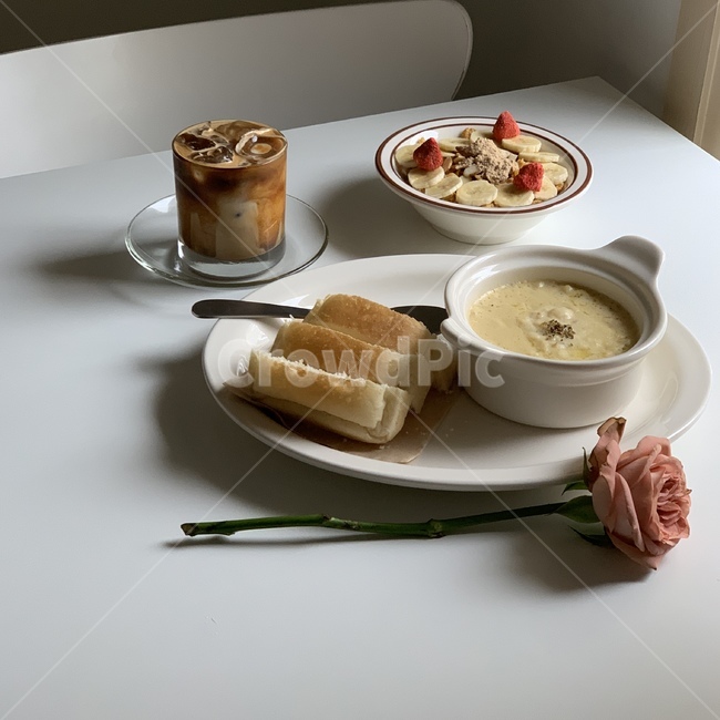 카페,브런치,커피,여유,감성,음식,식재료,요리,food,cook,meal,dishes,food reserves,아침식사,조식,브런치,breakfast,brunch