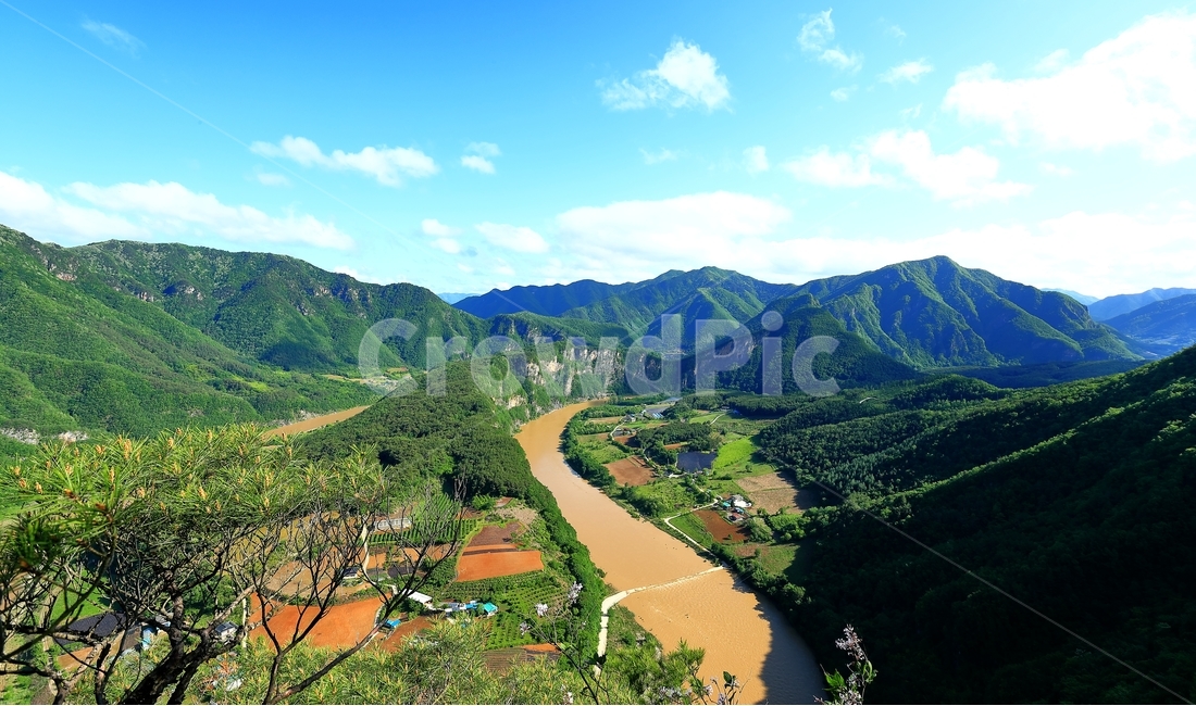 하늘벽,칠족령,제장마을,연포마을,동강,자연,풍경,nature,landscape,한국자연풍경,한국자연경관,korea nature landscape,시골,마을,country,rural,town,outdoors,옥외,경치,scenery