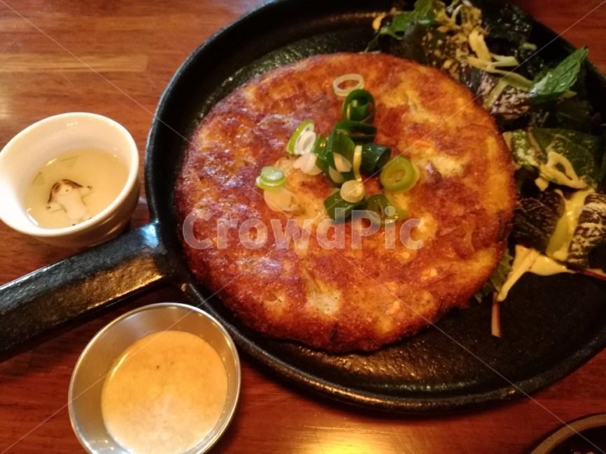 빈대떡,food,음식,dish,요리,meal,식사,부침개,한국음식,한식,술