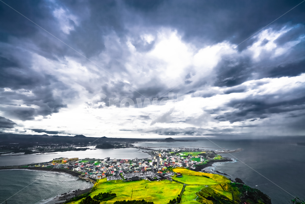 Seongsaneup,Gwangchigi Beach,Seongsan Sunrise Peak,jeju island,Ilchulbong view,Jeju sea