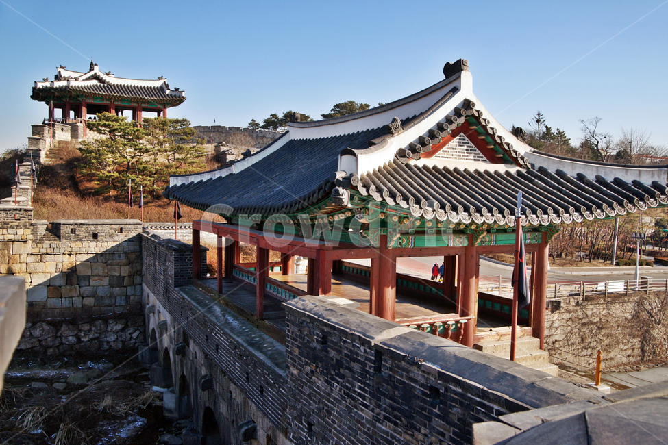 화홍문,수문,북수문,전각,수원화성,화성,수원,유네스코세계문화유산,성벽,방화수류정,화홍관창,한국전통,한국문화,korean traditional,korean culture,랜드마크,landmark,tourist attraction,한국랜드마크,한국관광지,한국명소,korea landmark,korea tourist attraction,건축물,건물외관,exterior,building,structure,architecture,construction