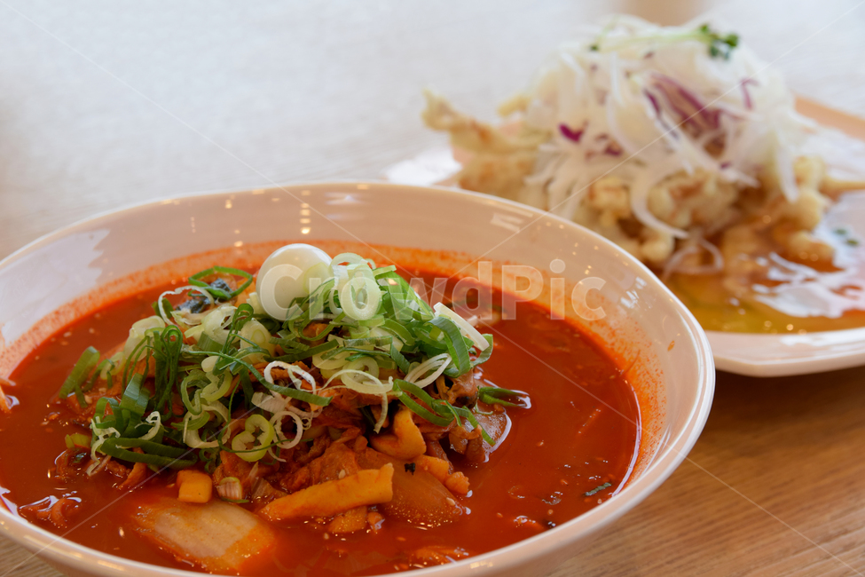 짬뽕,탕수육,밥,공기밥,중식,중화요리,중국음식,중국요리,메추리알,요리,식사,음식,meal,food,dish,egg,rice,음식,식재료,요리,food,cook,meal,dishes,food reserves,중식,중국음식,중화요리,chinese food,chinese dishes,chinese meal,chinese cook