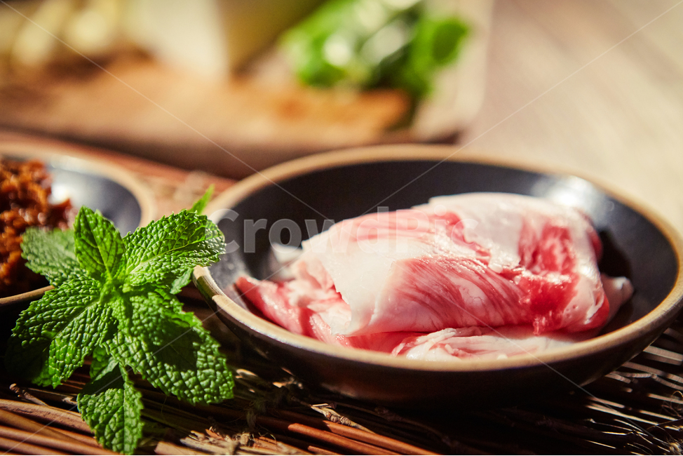 food,음식,produce,요리재료,요리준비,야채,한식재료,음식재료,고기,허브,항아리,도기류,음식,식재료,요리,food,cook,meal,dishes,food reserves,육류,고기,meat