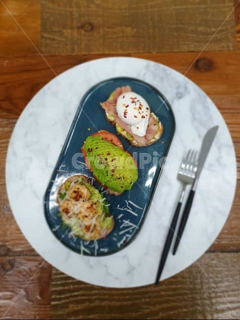 오픈샌드위치,아보카도샌드위치,과콰몰리,샌드위치,브런치,음식,식재료,요리,food,cook,meal,dishes,food reserves