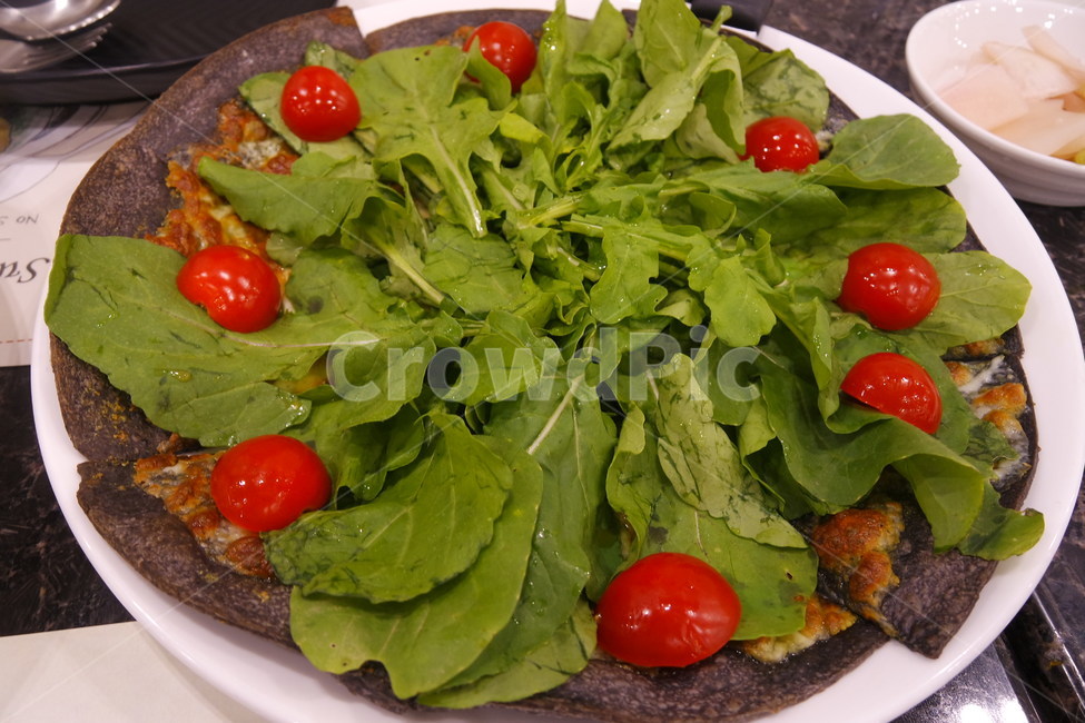 루꼴라,피자,토마토,루꼴라피자,식품,food,pizza