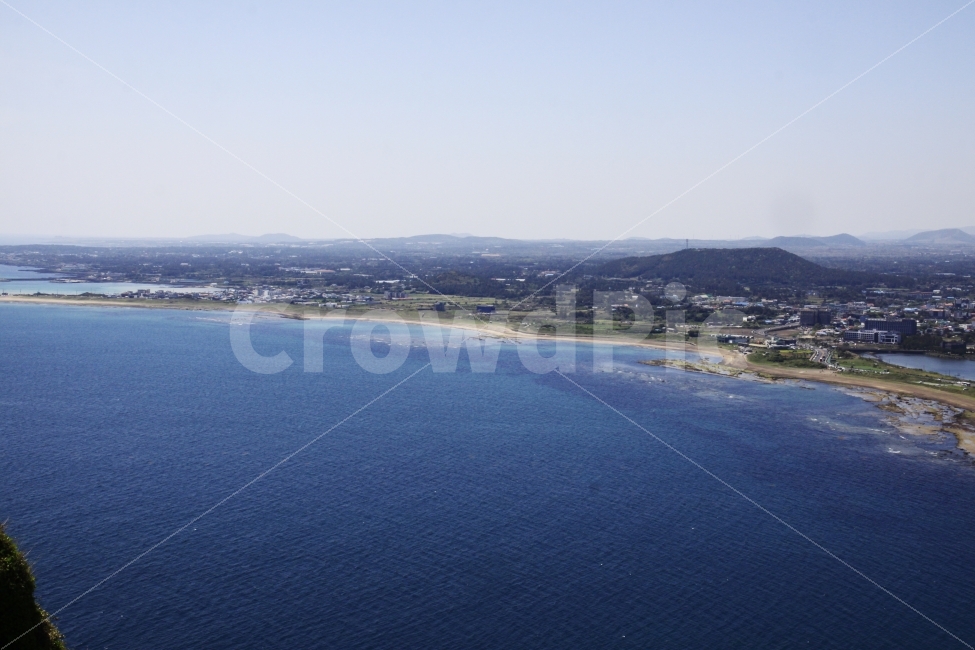 제주도,제주여행,자연,바다,풍경,여행,힐링,여름,계절,휴식,nature,summer,season,rest,relaxation,hesling,happy,성산일출봉,자연,풍경,nature,landscape,제주도,jeju,jeju island,경치,outdoors,옥외,scenery,land,땅,shoreline,해안선,water,물,sea,ocean,대양,aerial view,조감도,panoramic,파노라마