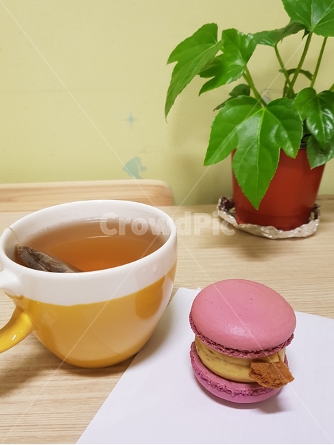 tea,refreshments,Snacks,pretty refreshments,macarons
