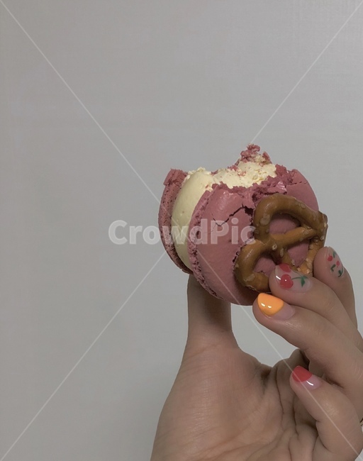 마카롱,네일아트,손,간식,디저트,감성