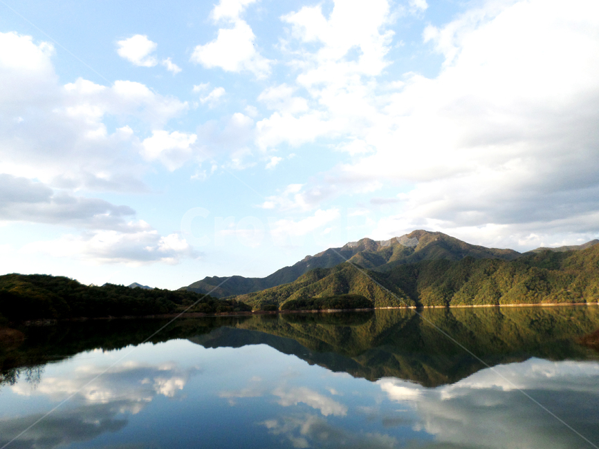 강원도,회성,횡성호,풍경,산,강에비친하늘,river,landscape