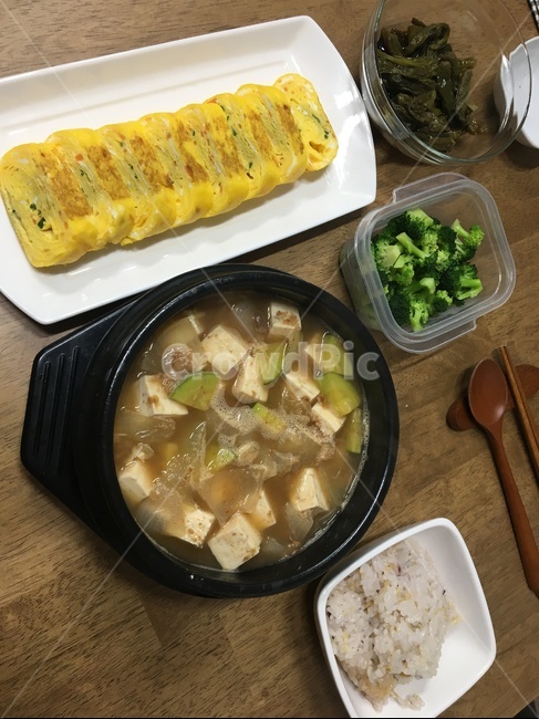 집밥,된장찌개,계란말이,밥,식사,음식,한식