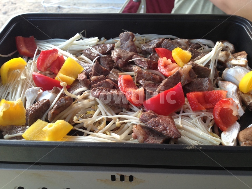 캠핑,캠핑요리,스테이크,찹스테이크,음식,음식,식재료,요리,food,cook,meal,dishes,food reserves,육류,고기,meat