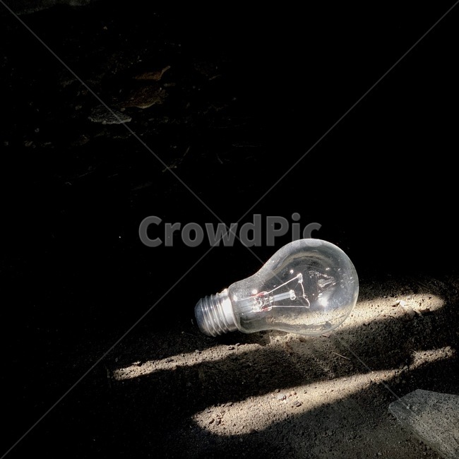 light,빛,전구,필라멘트,느낌표,생각,아이디어