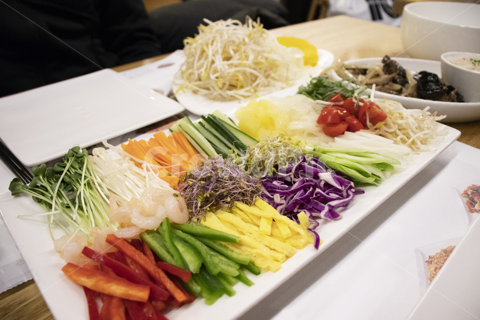 plant,식물,produce,beansprout,새싹,sprout,생산액,콩나물,vegetable,pasta,국수,cook,noodle,파스타,food,채소,채소들,플레이팅,야채,야채들,음식,reserves,dishes,meal,요리,월남쌈,새우,식재료,파프리카,베트남음식