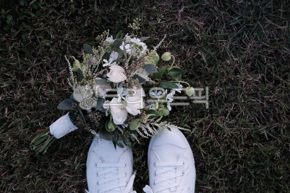 flowerbouquet,꽃다발,flower,꽃,shoe,구두,부케,웨딩,신발,wedding