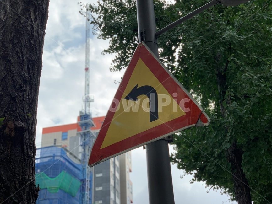 표지판,좌회전표지판,좌회전,도로교통표지판,교통표지판