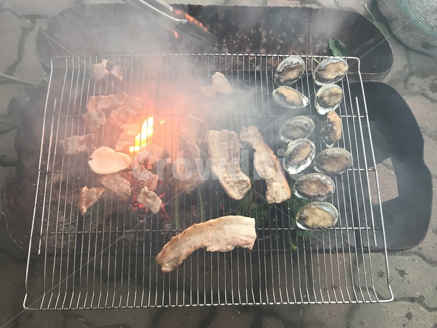 바베큐,삼겹살,전복,야외,식사,음식,식재료,요리,food,cook,meal,dishes,food reserves,육류,고기,meat