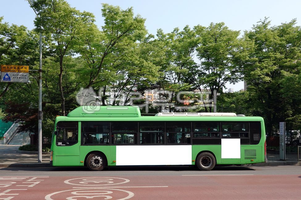 버스,버스광고,목업,목업이미지,광고,광고판,차량광고,시내버스광고,부착광고,옥외광고,판넬,비즈니스,상업광고판,도시배경,사인보드,상업광고,커머셜,비어있는,프레임,광고디자인,빈공간,배경,바탕,백그라운드,사각형광고판,차량,교통수단,bus,busadvertisement,mockup,mockupimage,billboard,vehicleadvertisement,citybusadvertisement,advertisement,outdooradvertisement,panel,business,commercialbillboard,citybackground,signboard,commercialadvertisement,commercial,free,frame,advertisingdesign,emptyspace,background