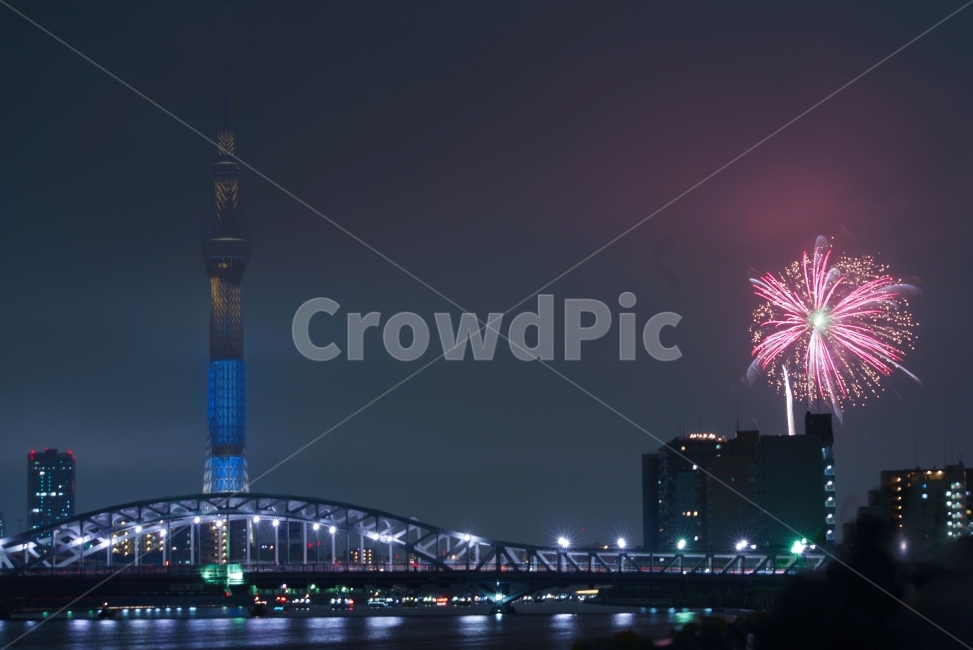 night view,japan,city night view,sumida river,fireworks,tokyo,hanabi,tokyo travel,bridge,river,travel,skytree