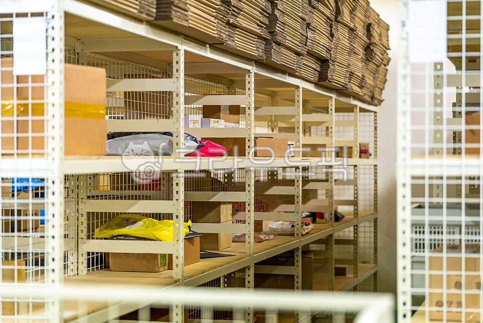 shelf display,parcel,Delivery display,Water foam storage,warehouse shelves,box,packaging,storage,box display,shelf,Delivery classification,delivery box,Delivery storage,lag,display die,loading warehouse