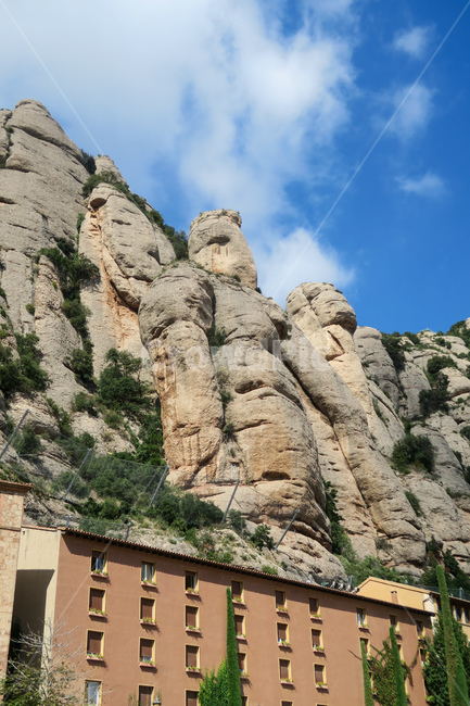 nature,자연,outdoors,옥외,cliff,낭떠러지,몬세라트,motnserrat,스페인,españa,spain,바위,rock,암석,산,mountain