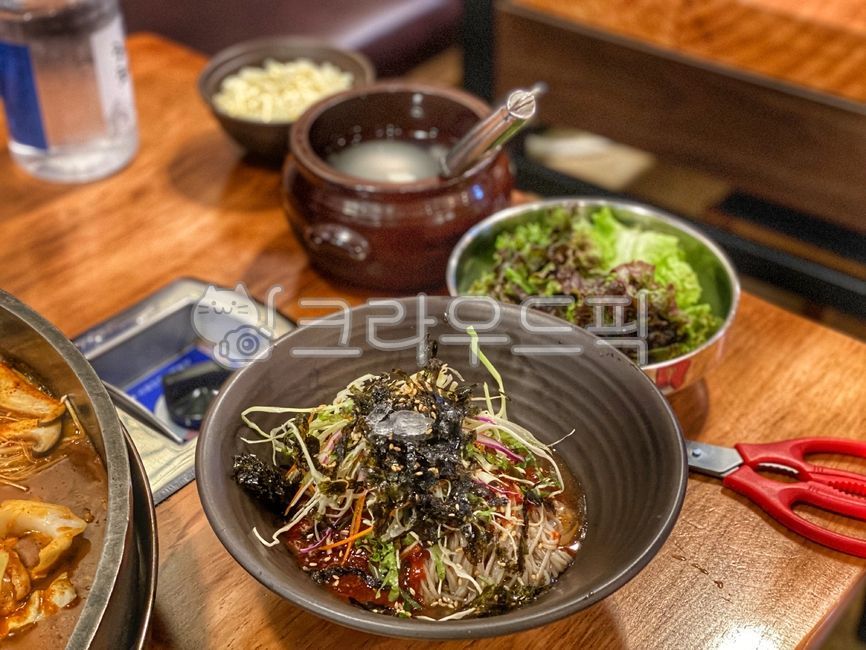 막국수,춘천막국수,면요리,meal,국수,dishes,메밀국수,koreandishes,koreancook,koreanmeal,koreanfood,한국요리,한국음식,한식,noodles,음식,면류,식재료,food,cook