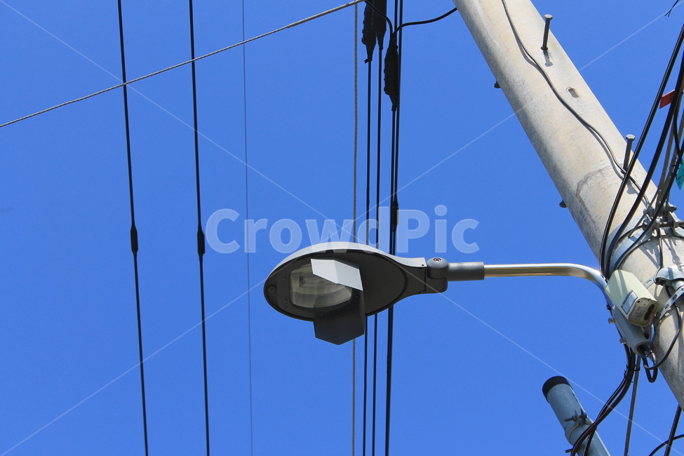 가로등,램프포스트,lamppost,streetlamp,streetlight,sky,bluesky,파른하늘,푸른하늘,하늘