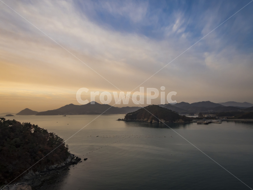바다,섬,남해바다,석양,하늘,자연,풍경,nature,landscape,land,땅,outdoors,옥외,shoreline,해안선,water,물,ocean,대양,sea,coast,연안