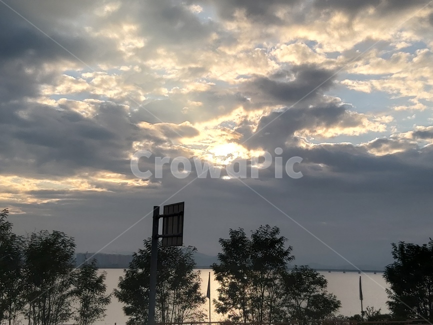 도로,표지판,하늘,nature,자연,weather,날씨,구름,cloud