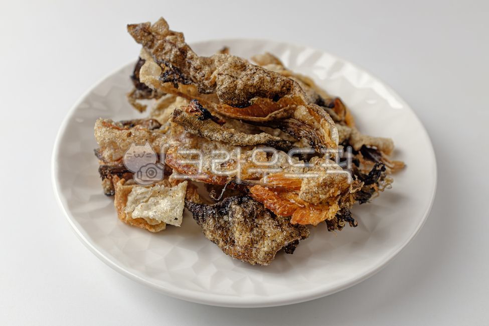 close up,ingredient,savory,fried food,skin,Asian culture,food,meal,grocery,Food Ingredients,Pollock,Asian food,ingredients,crunchy,Dried pollack shell,relief,Dried pollack,fried chicken