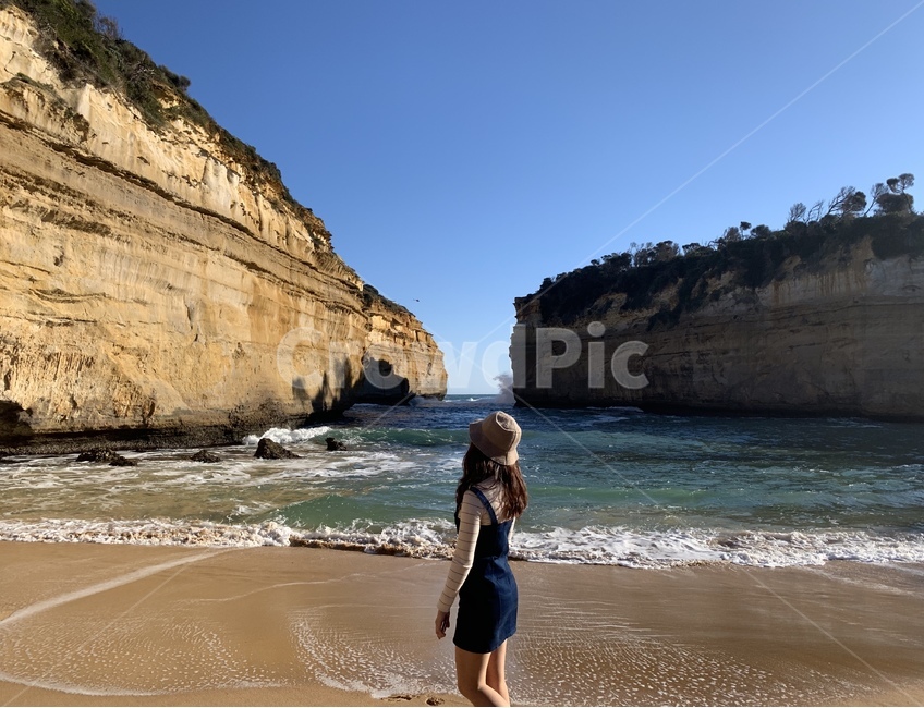 nature,자연,ocean,대양,sea,바다,human,인간,person,사람,그레이트오션로드,로크아드고지,lochardgorge,greatoceanroad,사람,인물,인간,human,person,여성,여자,woman,female,lady