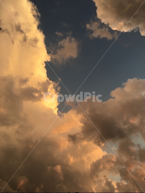 먹구름,구름,소나기,비,빛,자연,풍경,nature,landscape,weather,날씨,outdoors,옥외,cumulus,적운,sky,하늘,cloud
