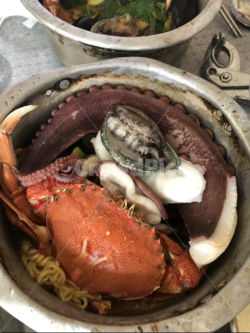 대게,라면,해산물,문어,굴,해물라면,ramen,crab,octopus,seafood