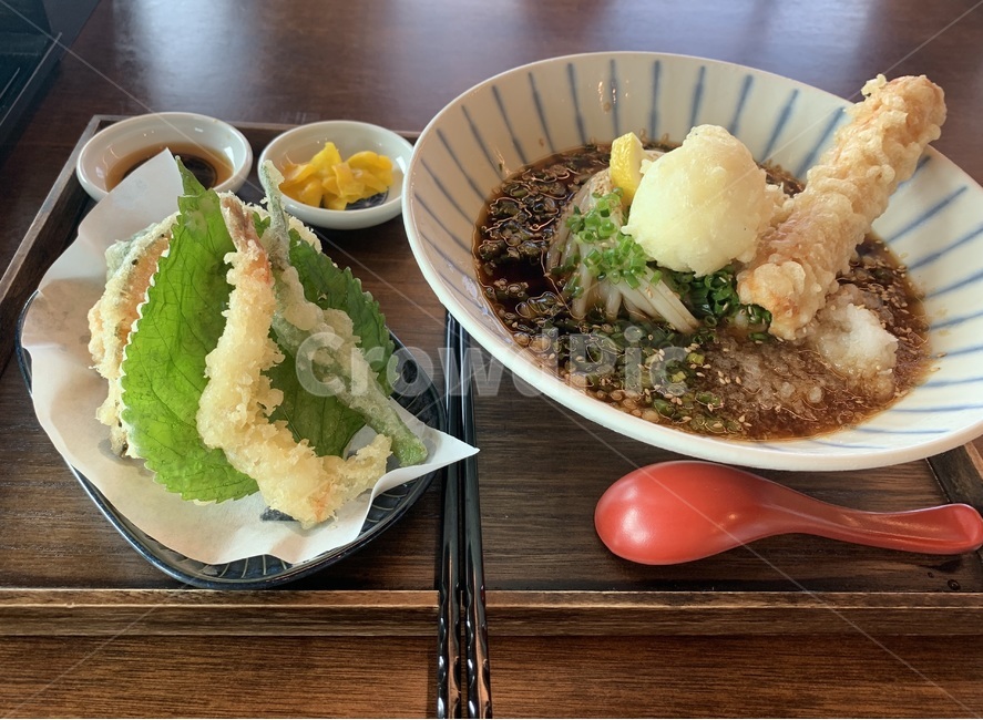 냉우동,튀김,점심,깻잎,음식,food,맛집