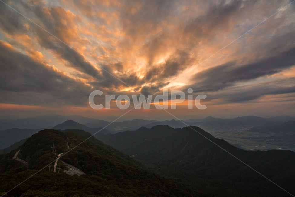 노을,석양,오도산,합천,구름,자연,풍경,nature,landscape,한국자연풍경,한국자연경관,korea nature landscape,outdoors,옥외,mountain range,산맥,mountain,산