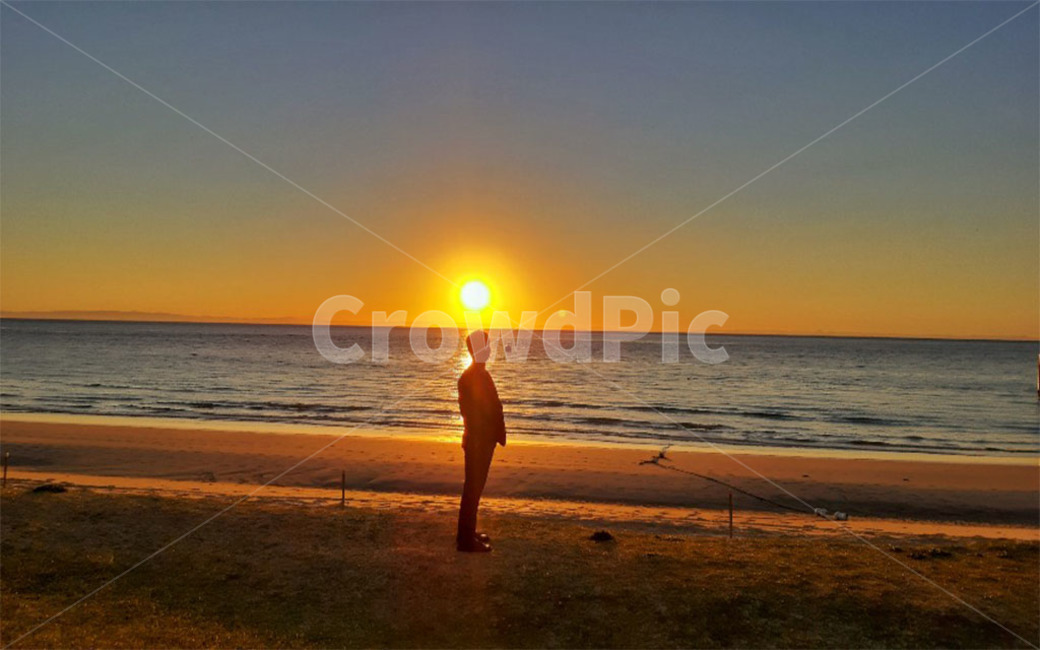 선셋,ocean,자연,sea,바다,water,beach,사람,person,coast,바닷가,인간