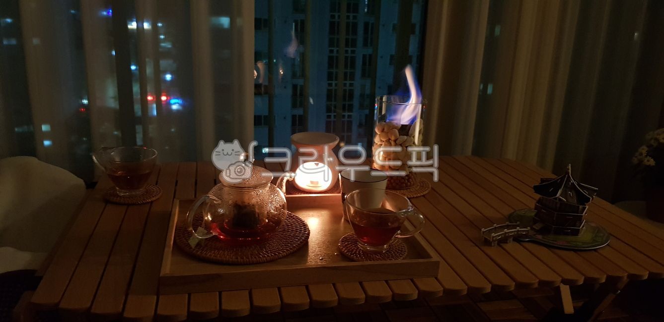 베란다,베란다캠핑,찻잔,불멍,베란다불멍,촛불