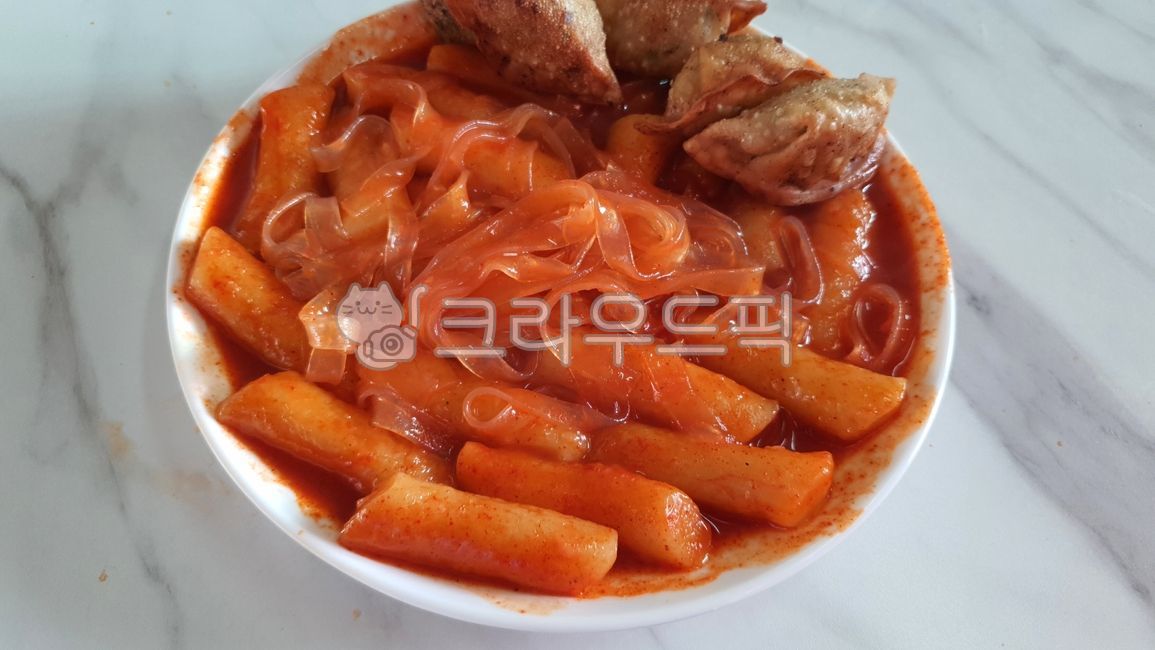 만두,떡볶이,분식,매운,맛있는
