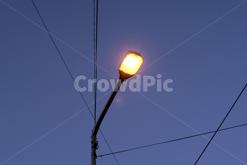 가로등,저녁시간,전기줄,복잡함,하늘,저녁,야경,밤,풍경,nightscape,night,landscape