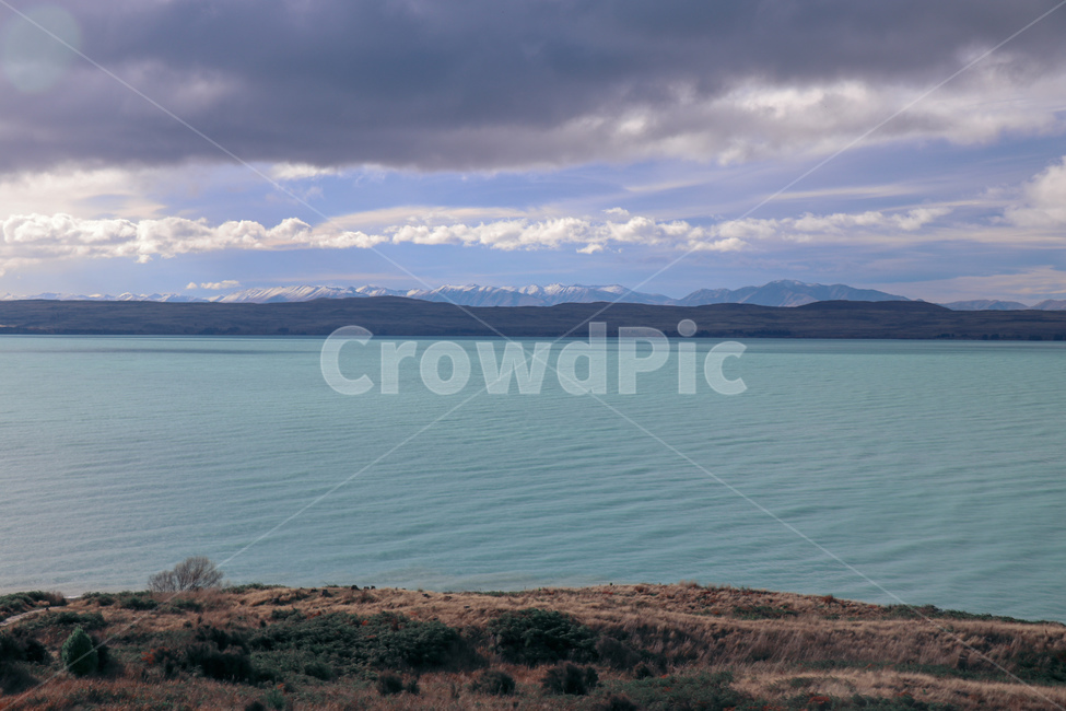 설산,구름,대자연,자연,뉴질랜드,남섬,snowmountain,광경,풍경,장관,newzealand,southisaland,lake,pukaki,푸카키,호수,여유로움,에메랄드빛,고요함,잔잔함,광활함,넓음,여행지,관광지,명소,산맥,광활한,힐링,휴식,세계자연풍경,해외자연풍경,외국자연풍경,world nature landscape,water,물,nature,outdoors,옥외,reservoir,저수지