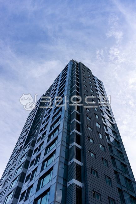 office,building,cloud,sash,sight,high rise building,sky,glass,building area,town,work,Office,blue tone,city,concept,company,land mark,big city,office building,business,officebuilding,real estate,highrise,urban,Enterprise,apartmentbuilding,landscape,apartm