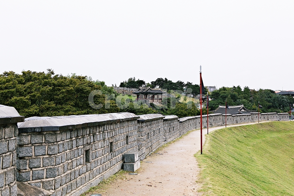 수원화성,성,성곽,길,둘레길,돌담,담,가을,자연,풍경,벽,방어벽,식물,전통,한국전통,한국문화,korean traditional,korean culture